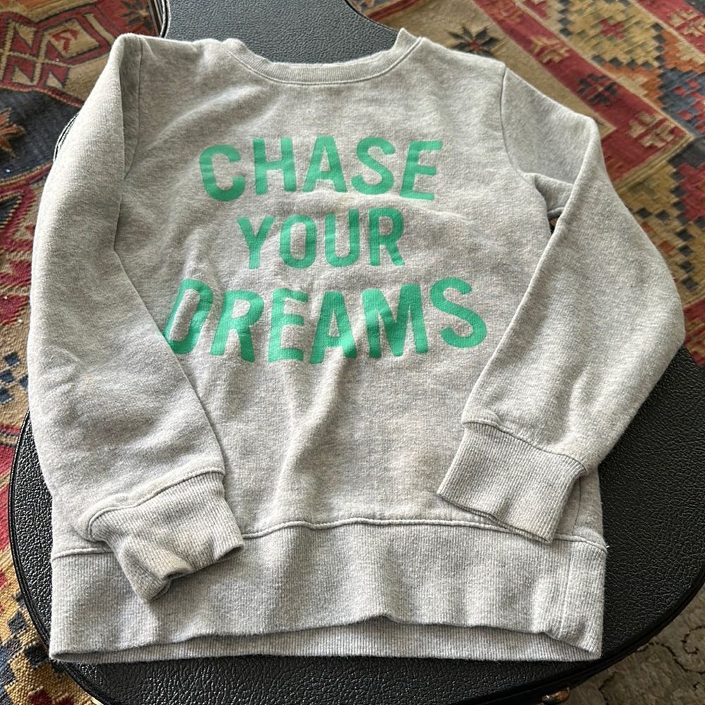 H&M youth gray sweatshirt - Chase Your Dreams